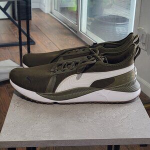 Men's Puma Pacer Future Street Olive Green Sneaker Size 10.5
